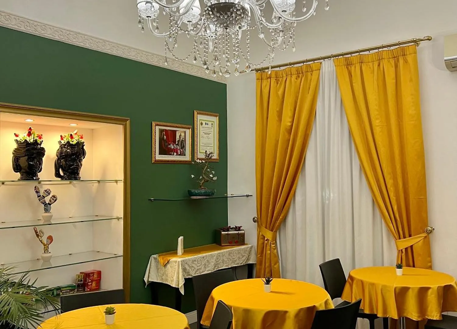 Duca Di Uzeda Bed And Breakfast Κατάνια 3*,