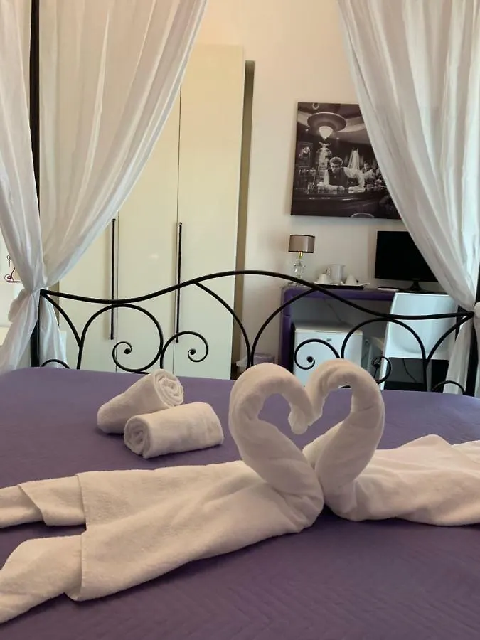 Duca Di Uzeda Bed And Breakfast Κατάνια